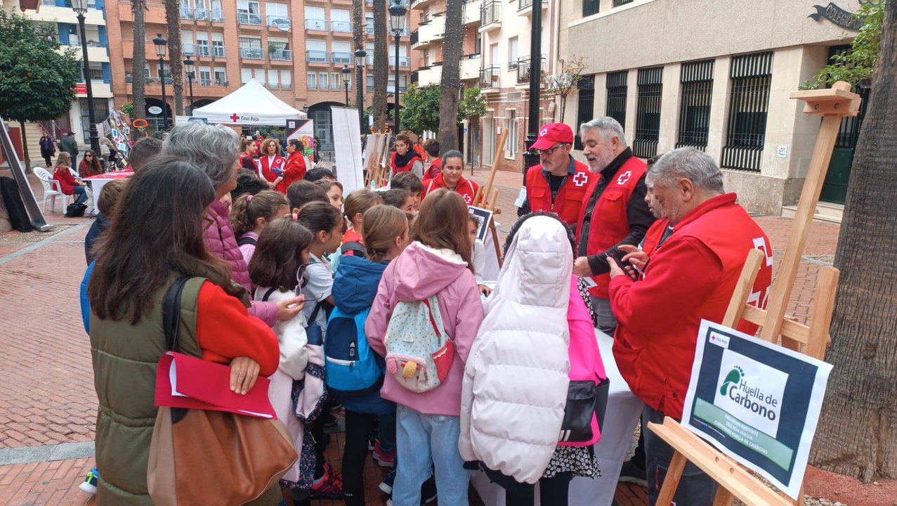 Cruz Roja celebra el Día de la Banderita para mostrar sus acciones ...