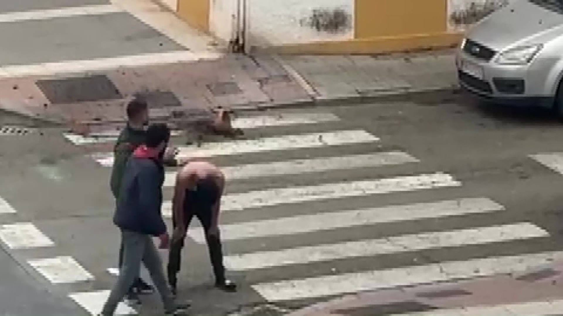 Tres heridos, dos de ellos por arma blanca, en una pelea en la Calle ...